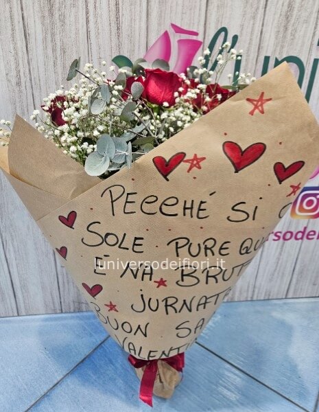 Boquet con dedica Geolier Stelle da 39,99 euro